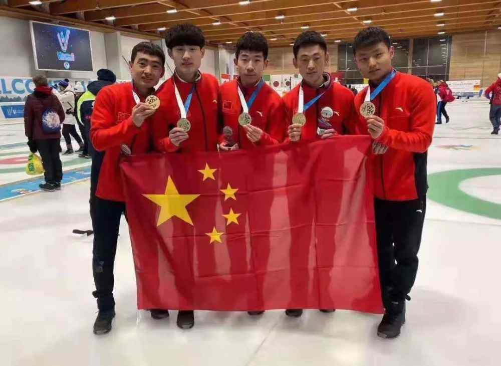 听障奥运会 骄傲！世界冬季听障奥运会中国冰壶男队夺冠，主力均来自河北