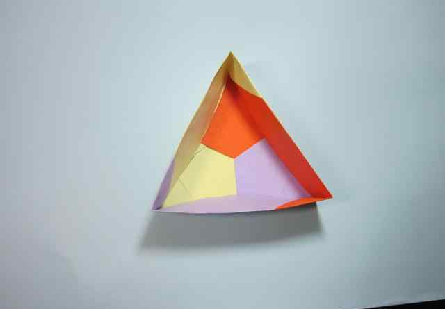 用纸盒制作立体三角形图片