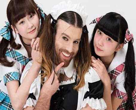 ladybeard ladybeard正装 大胡子辣妹正装帅出新高度