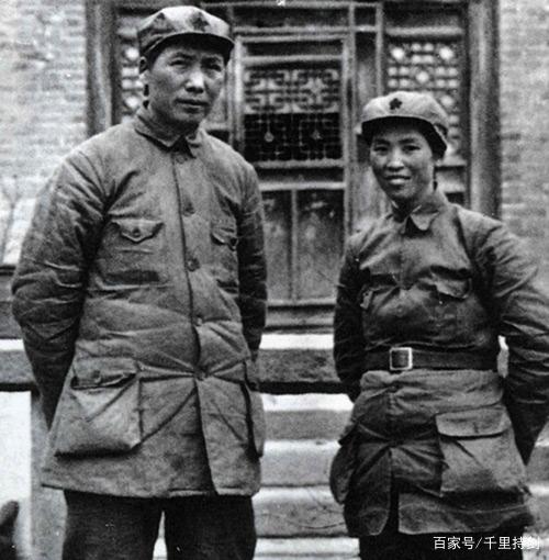 千里持剑 1993年，贺子珍的勤务兵找到报社，称：杨开慧的遗物应当交给国家