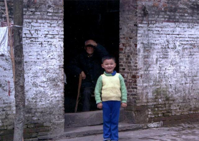 英格杰克 1988年湖南老照片，30多年前的老工业基地株洲，看下你见过没
