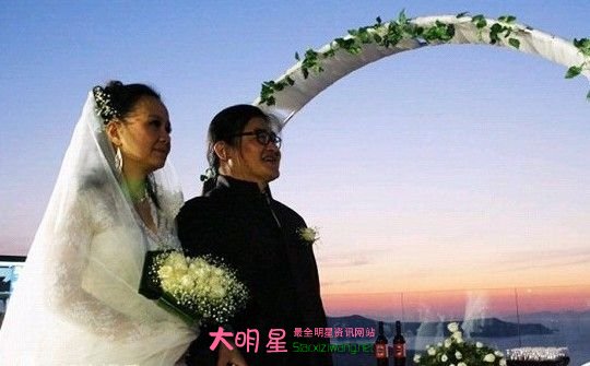 歌手刘欢结婚了吗 歌手刘欢的老婆是谁 歌手刘欢近况如何